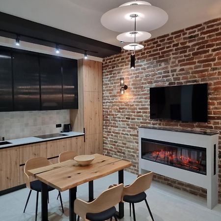 Leogrand Apartments On Krakivska 26 Lviv Dış mekan fotoğraf