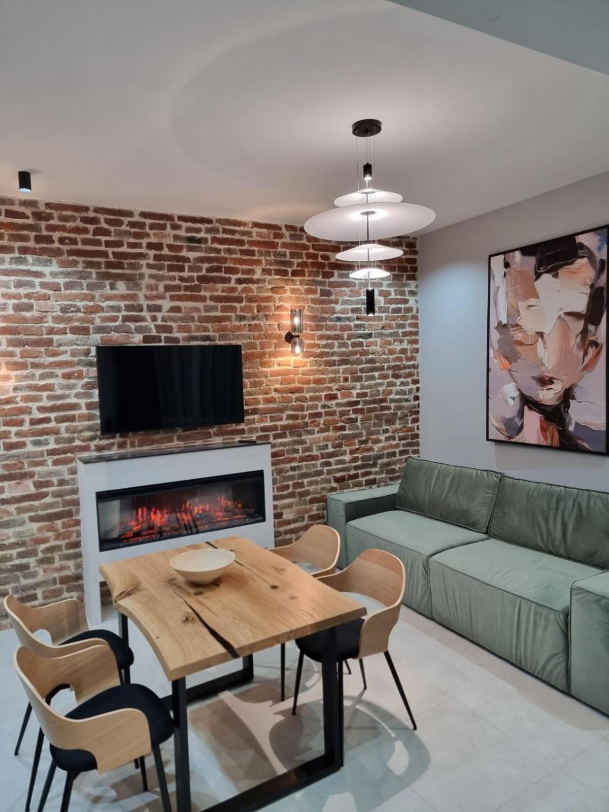 Leogrand Apartments On Krakivska 26 Lviv Dış mekan fotoğraf